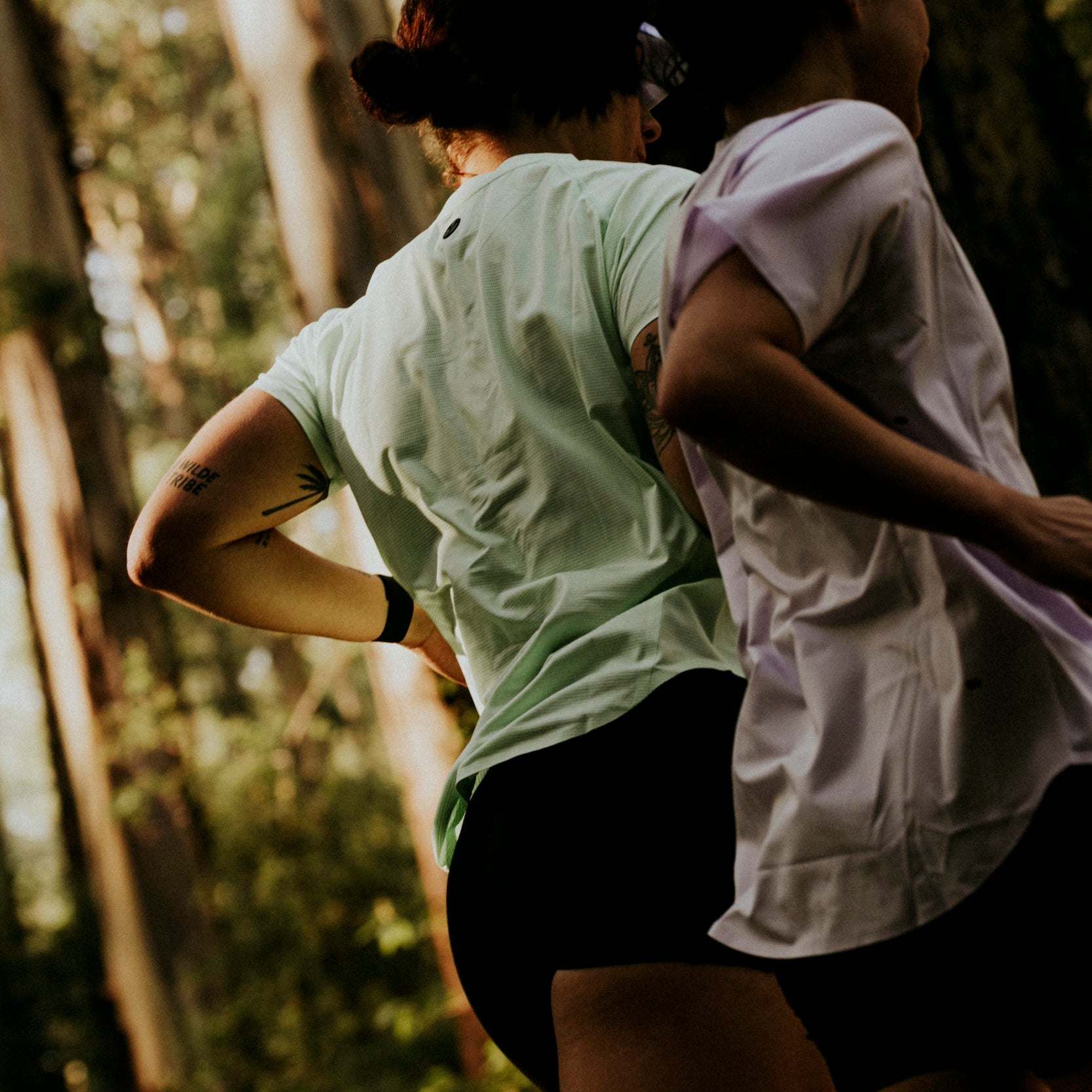 Women's V-BLACK Performance Tee