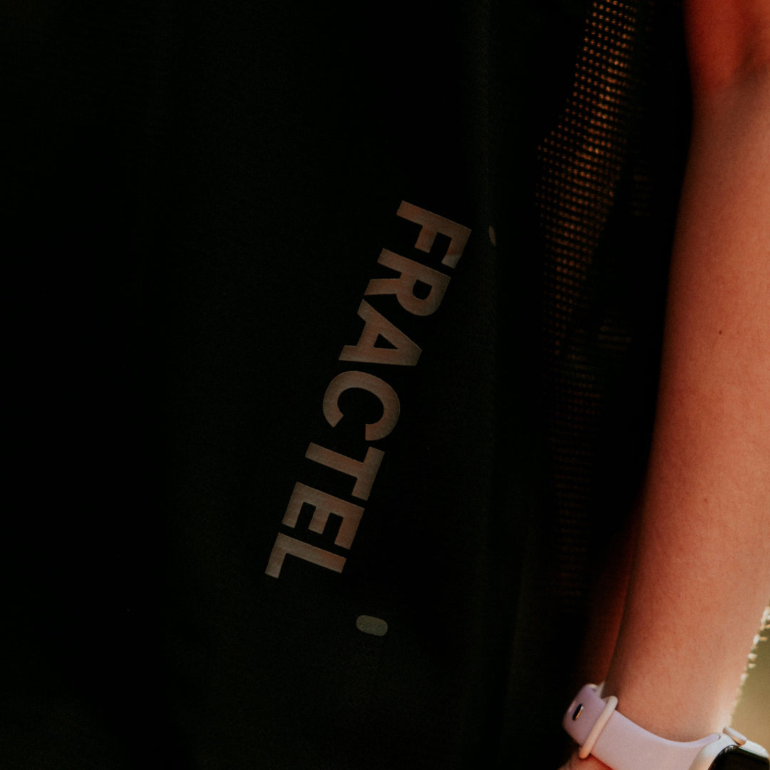 BLACK Womens Velocity Running Tee Zoom 2