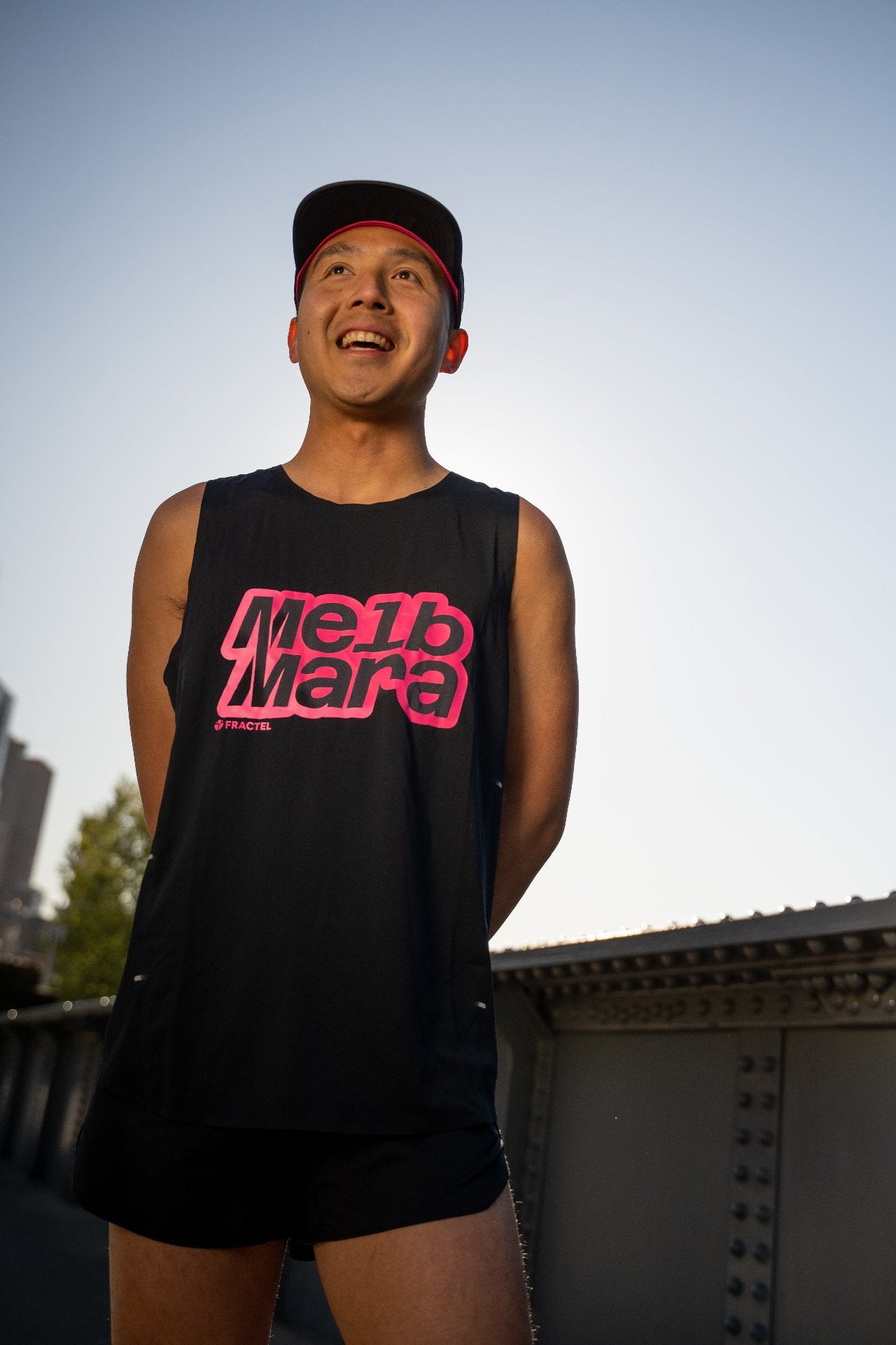 MELBOURNE Performance Singlet